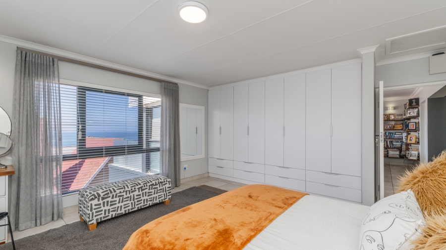 3 Bedroom Property for Sale in Linkside Western Cape